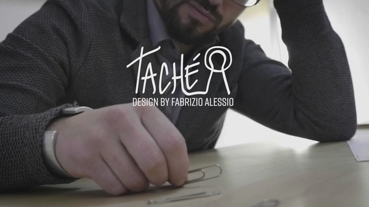 Carica video: 
